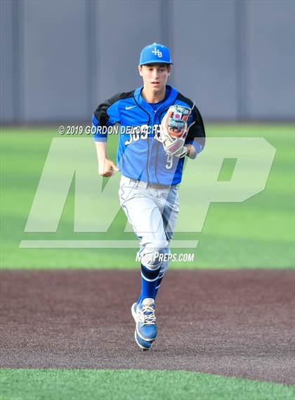 Thumbnail 3 in Corsicana vs. Joshua (UIL 5A Regional Quarterfinal) photogallery.