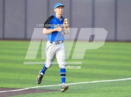 Thumbnail 3 in Corsicana vs. Joshua (UIL 5A Regional Quarterfinal) photogallery.