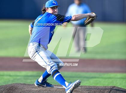 Thumbnail 2 in Corsicana vs. Joshua (UIL 5A Regional Quarterfinal) photogallery.