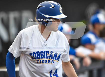 Thumbnail 3 in Corsicana vs. Joshua (UIL 5A Regional Quarterfinal) photogallery.