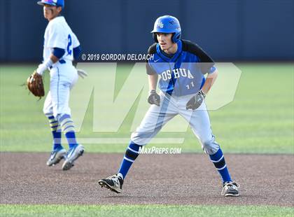 Thumbnail 3 in Corsicana vs. Joshua (UIL 5A Regional Quarterfinal) photogallery.