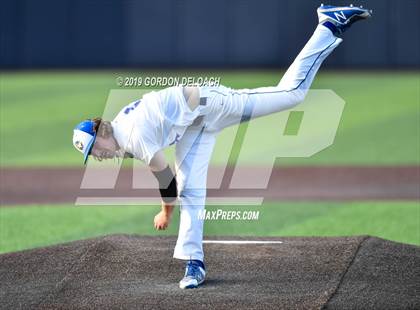 Thumbnail 3 in Corsicana vs. Joshua (UIL 5A Regional Quarterfinal) photogallery.