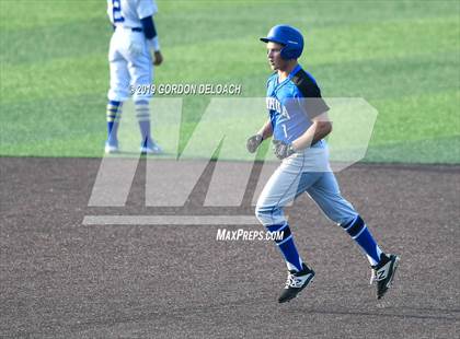 Thumbnail 3 in Corsicana vs. Joshua (UIL 5A Regional Quarterfinal) photogallery.