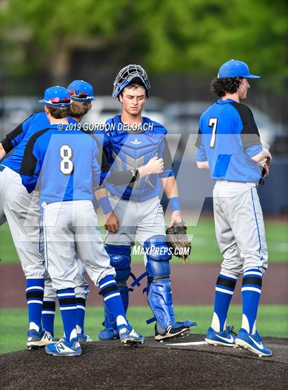 Thumbnail 2 in Corsicana vs. Joshua (UIL 5A Regional Quarterfinal) photogallery.