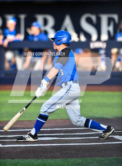 Thumbnail 1 in Corsicana vs. Joshua (UIL 5A Regional Quarterfinal) photogallery.