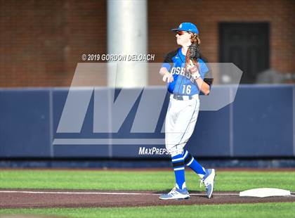 Thumbnail 2 in Corsicana vs. Joshua (UIL 5A Regional Quarterfinal) photogallery.