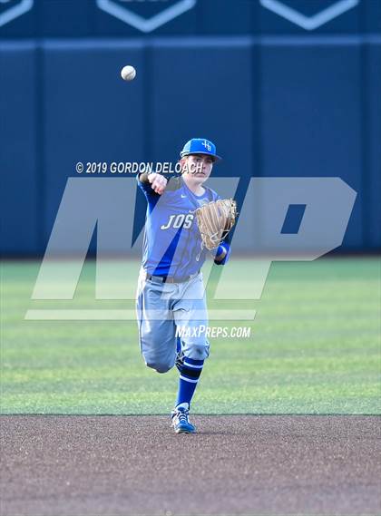 Thumbnail 1 in Corsicana vs. Joshua (UIL 5A Regional Quarterfinal) photogallery.