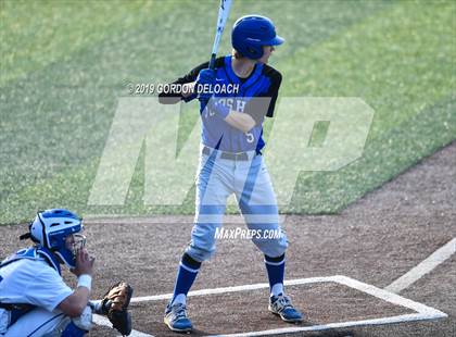 Thumbnail 1 in Corsicana vs. Joshua (UIL 5A Regional Quarterfinal) photogallery.