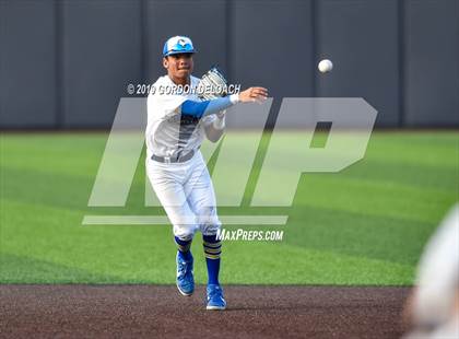 Thumbnail 1 in Corsicana vs. Joshua (UIL 5A Regional Quarterfinal) photogallery.