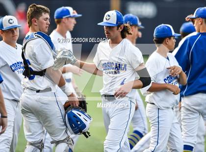 Thumbnail 2 in Corsicana vs. Joshua (UIL 5A Regional Quarterfinal) photogallery.