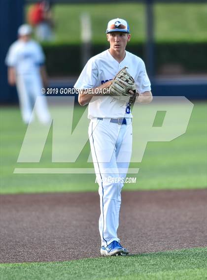 Thumbnail 3 in Corsicana vs. Joshua (UIL 5A Regional Quarterfinal) photogallery.