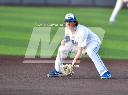 Thumbnail 2 in Corsicana vs. Joshua (UIL 5A Regional Quarterfinal) photogallery.