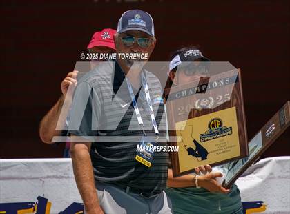 Thumbnail 1 in CIF-SS Division 3 Finals photogallery.