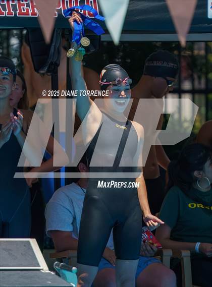 Thumbnail 2 in CIF-SS Division 3 Finals photogallery.