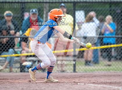 Thumbnail 3 in Edison vs. Warsaw (NYSPHSAA Class C Final) photogallery.