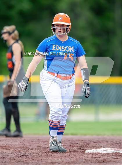 Thumbnail 3 in Edison vs. Warsaw (NYSPHSAA Class C Final) photogallery.