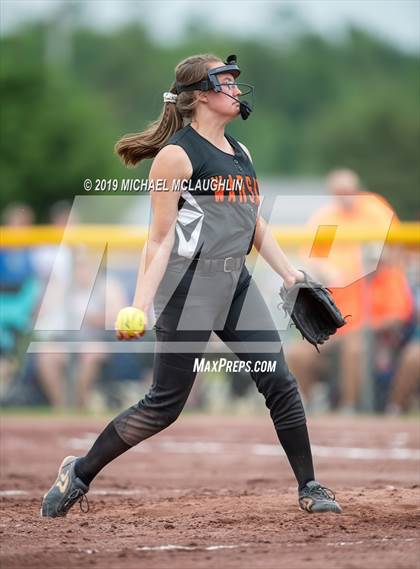 Thumbnail 1 in Edison vs. Warsaw (NYSPHSAA Class C Final) photogallery.