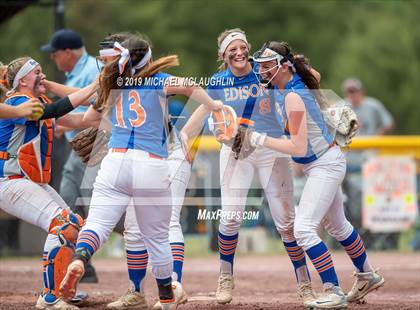 Thumbnail 3 in Edison vs. Warsaw (NYSPHSAA Class C Final) photogallery.