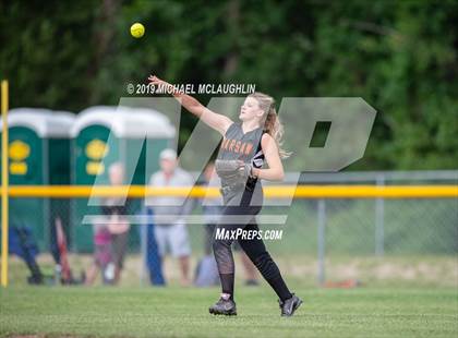 Thumbnail 2 in Edison vs. Warsaw (NYSPHSAA Class C Final) photogallery.