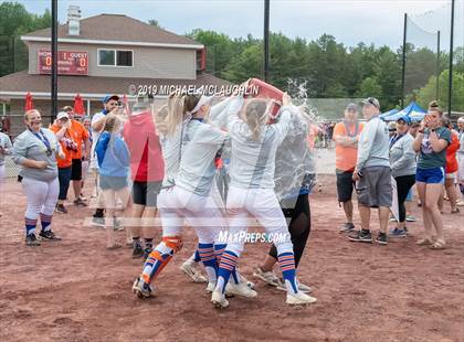 Thumbnail 2 in Edison vs. Warsaw (NYSPHSAA Class C Final) photogallery.