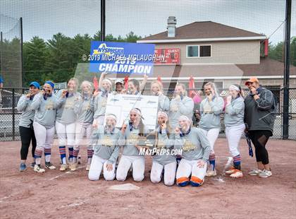Thumbnail 3 in Edison vs. Warsaw (NYSPHSAA Class C Final) photogallery.