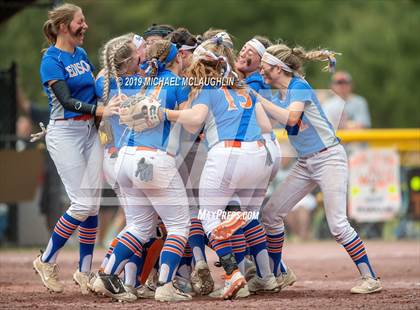 Thumbnail 2 in Edison vs. Warsaw (NYSPHSAA Class C Final) photogallery.