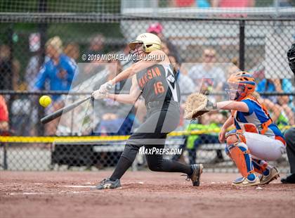 Thumbnail 2 in Edison vs. Warsaw (NYSPHSAA Class C Final) photogallery.