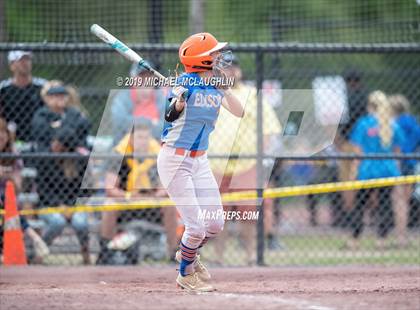 Thumbnail 2 in Edison vs. Warsaw (NYSPHSAA Class C Final) photogallery.