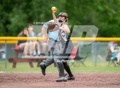Thumbnail 3 in Edison vs. Warsaw (NYSPHSAA Class C Final) photogallery.