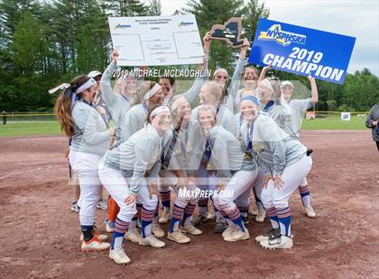 Thumbnail 1 in Edison vs. Warsaw (NYSPHSAA Class C Final) photogallery.