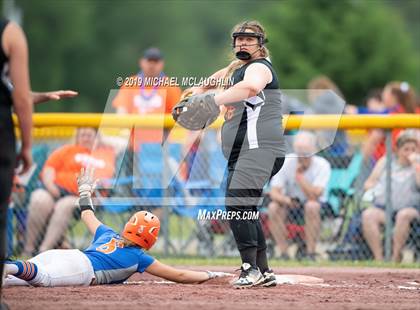 Thumbnail 3 in Edison vs. Warsaw (NYSPHSAA Class C Final) photogallery.