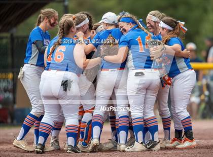 Thumbnail 3 in Edison vs. Warsaw (NYSPHSAA Class C Final) photogallery.