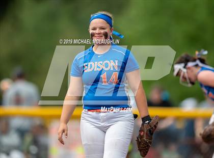 Thumbnail 3 in Edison vs. Warsaw (NYSPHSAA Class C Final) photogallery.