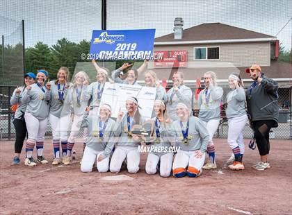 Thumbnail 1 in Edison vs. Warsaw (NYSPHSAA Class C Final) photogallery.