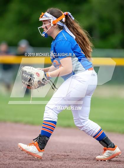Thumbnail 3 in Edison vs. Warsaw (NYSPHSAA Class C Final) photogallery.