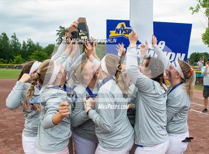 Thumbnail 2 in Edison vs. Warsaw (NYSPHSAA Class C Final) photogallery.