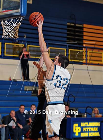 Thumbnail 3 in Landrum vs. Central Hardin  (Smoky Mountain Classic Christmas Tournament) photogallery.