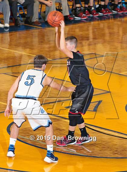 Thumbnail 2 in Landrum vs. Central Hardin  (Smoky Mountain Classic Christmas Tournament) photogallery.