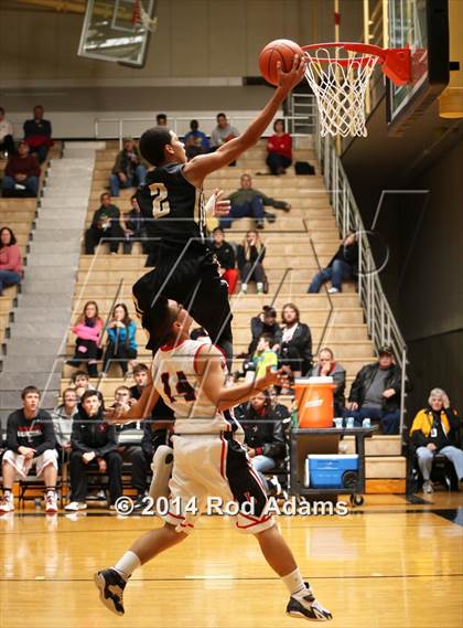 Thumbnail 1 in Lincoln vs. Lincoln Southeast (Heartland Athletic Conference Tournament) photogallery.