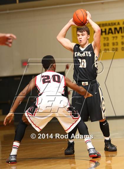 Thumbnail 3 in Lincoln vs. Lincoln Southeast (Heartland Athletic Conference Tournament) photogallery.