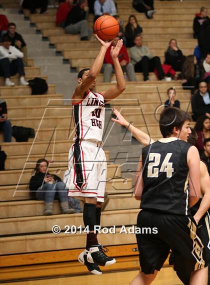 Thumbnail 1 in Lincoln vs. Lincoln Southeast (Heartland Athletic Conference Tournament) photogallery.