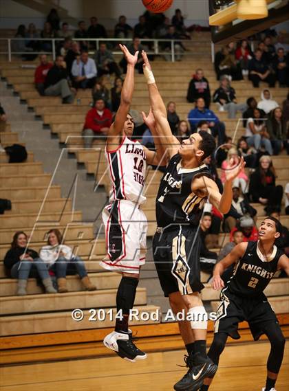 Thumbnail 1 in Lincoln vs. Lincoln Southeast (Heartland Athletic Conference Tournament) photogallery.
