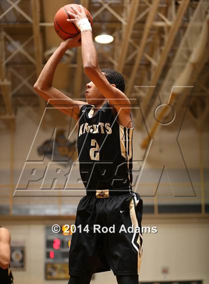 Thumbnail 2 in Lincoln vs. Lincoln Southeast (Heartland Athletic Conference Tournament) photogallery.