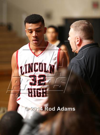 Thumbnail 2 in Lincoln vs. Lincoln Southeast (Heartland Athletic Conference Tournament) photogallery.