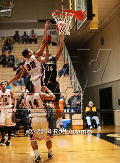Thumbnail 2 in Lincoln vs. Lincoln Southeast (Heartland Athletic Conference Tournament) photogallery.
