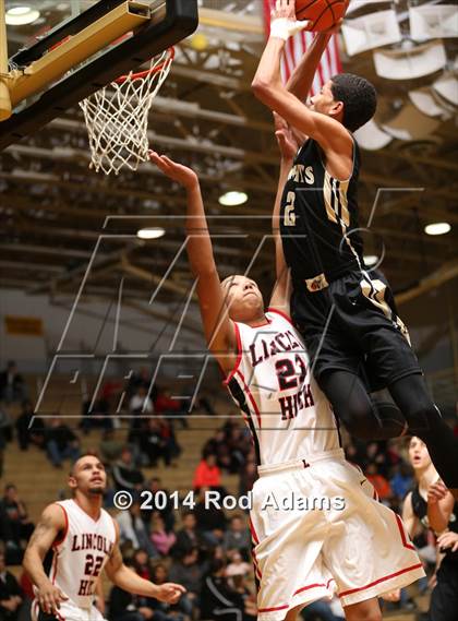 Thumbnail 3 in Lincoln vs. Lincoln Southeast (Heartland Athletic Conference Tournament) photogallery.