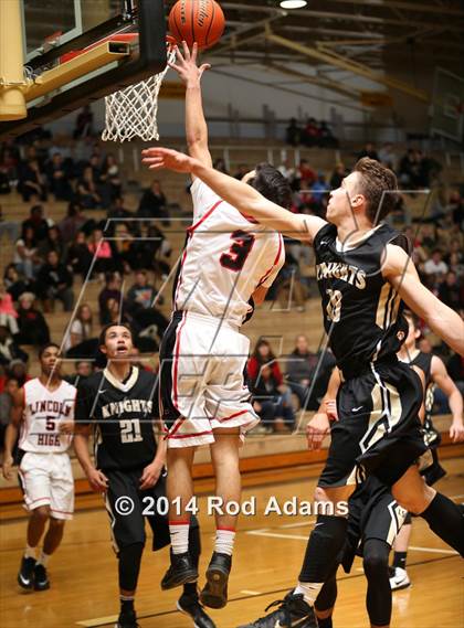 Thumbnail 2 in Lincoln vs. Lincoln Southeast (Heartland Athletic Conference Tournament) photogallery.