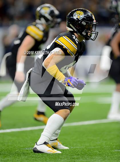 Thumbnail 1 in University Lab vs. St. Thomas More (LHSAA 3A/4A Final)  photogallery.