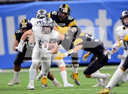 Thumbnail 2 in University Lab vs. St. Thomas More (LHSAA 3A/4A Final)  photogallery.