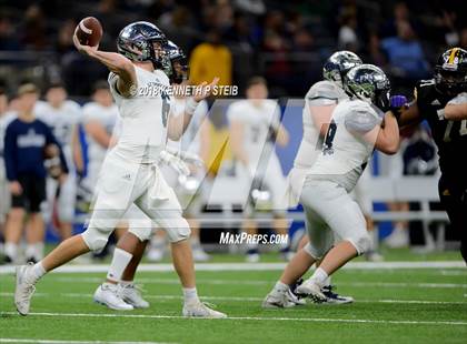 Thumbnail 1 in University Lab vs. St. Thomas More (LHSAA 3A/4A Final)  photogallery.